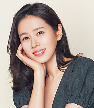 韓国の美人女優、ソン・イェジンさんのインスタ画像11選 | 悟り人のブログ